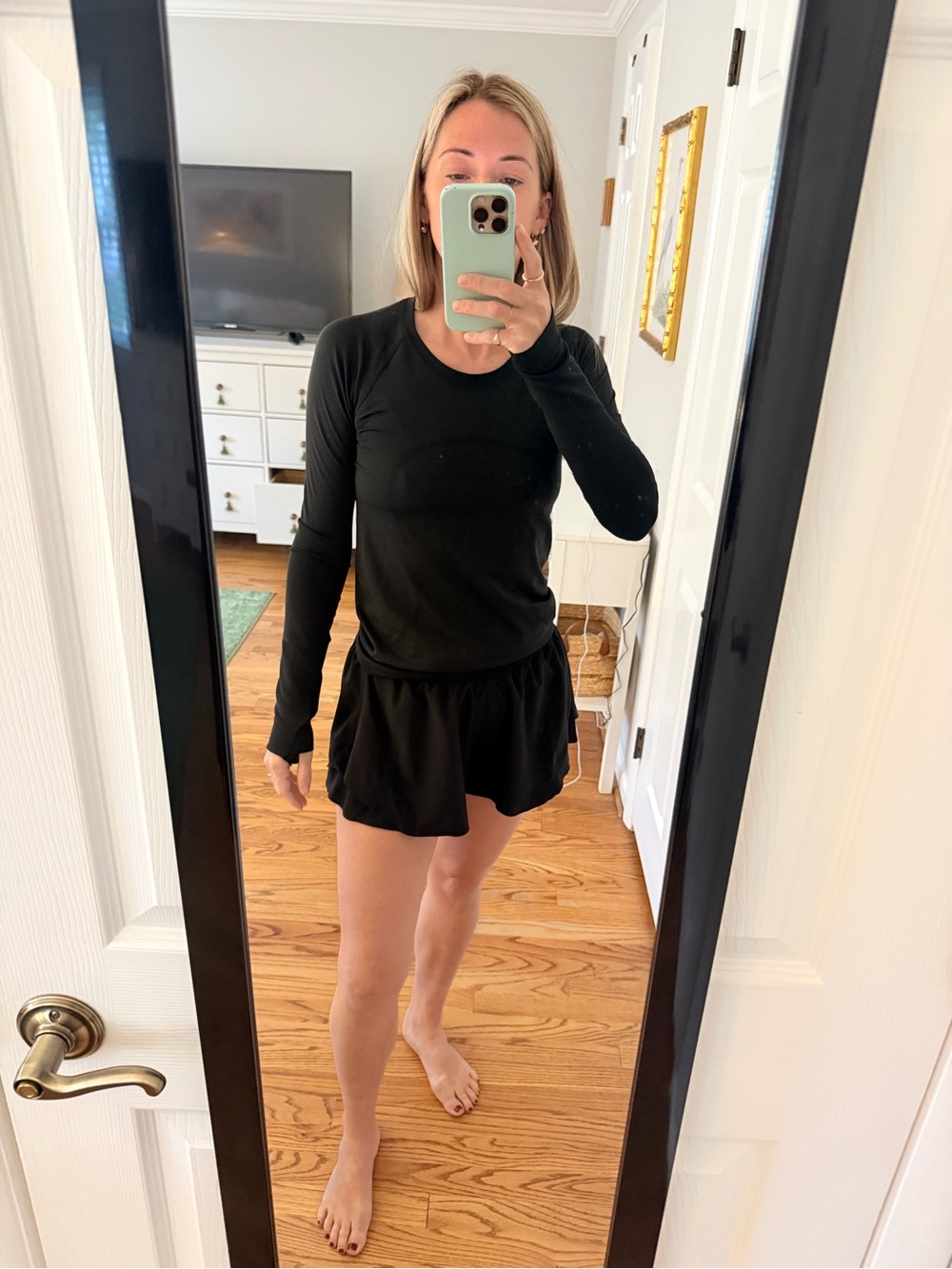 Lululemon longsleeve work out top